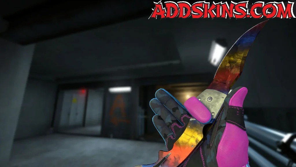 ★ Falchion Knife | Marble Fade inspecting